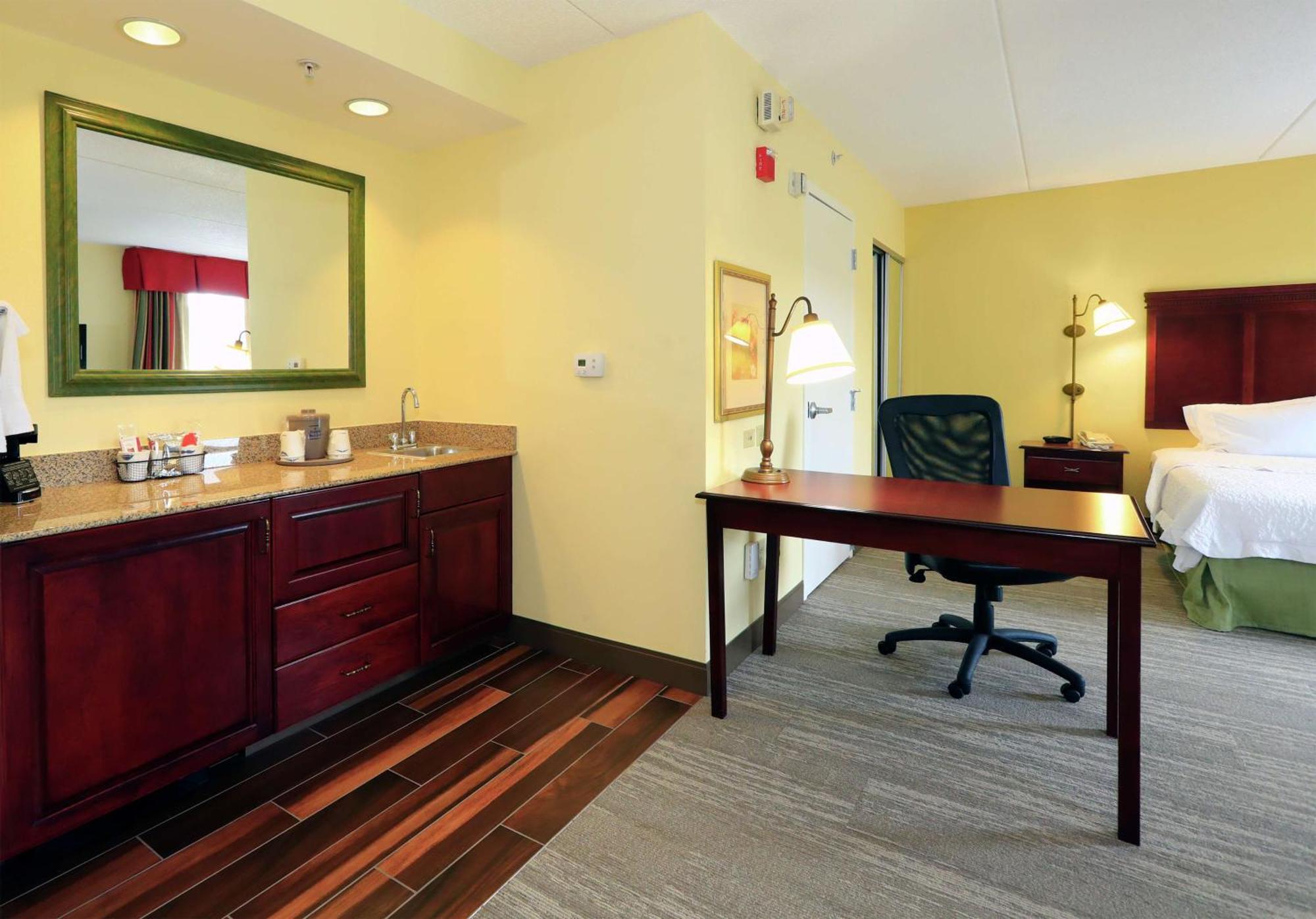 Hampton Inn And Suites Of Lamar Mill Hall Buitenkant foto